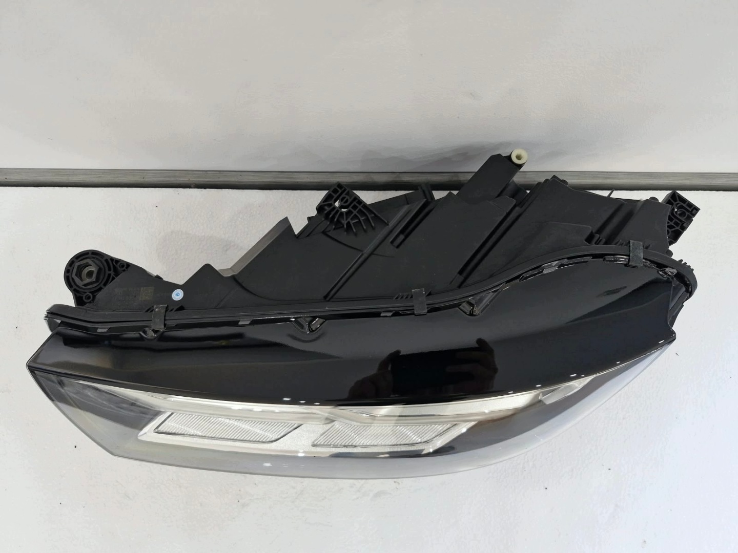 light left Audi Q5 80A FULL LED USA