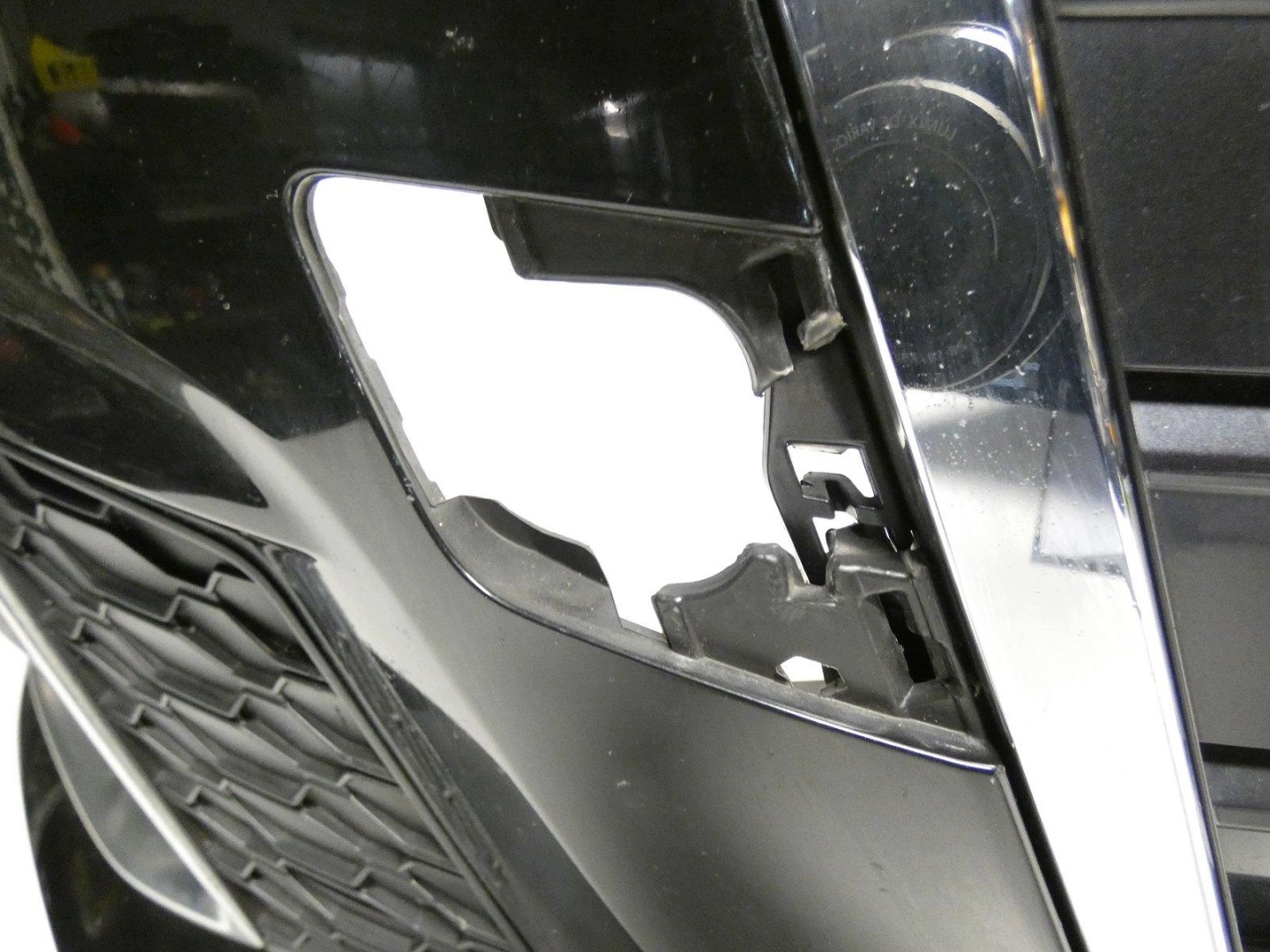 AUDI A5 S-LINE LIFT 8W6807437A below 4 PDC 2019- bumper front