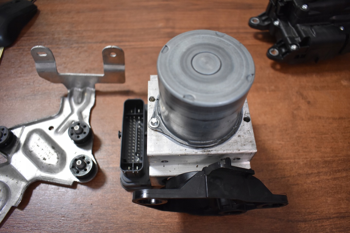 IDEALNY control unit pump ABS PORSCHE CAYENNE 9Y 1 9