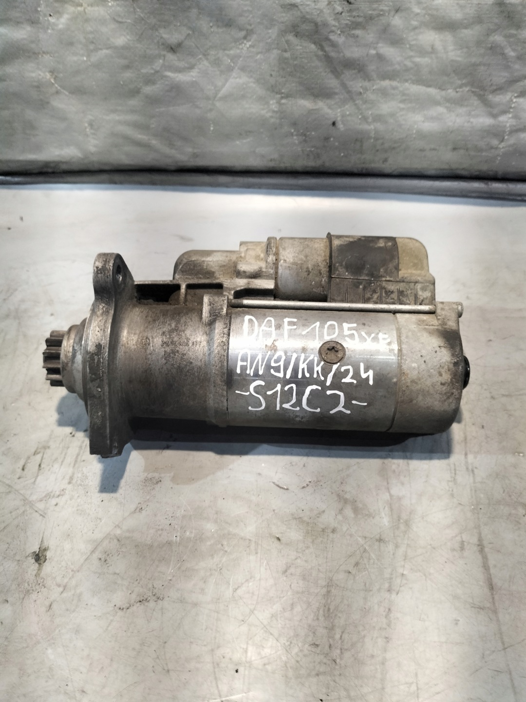 starter Bosch 0 001 261 085 DAF 105 XF