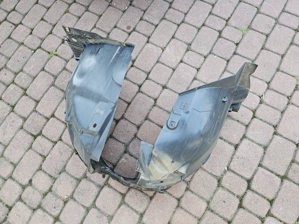 mudguard front left - posiada deformacje Opel Corsa F 39185066