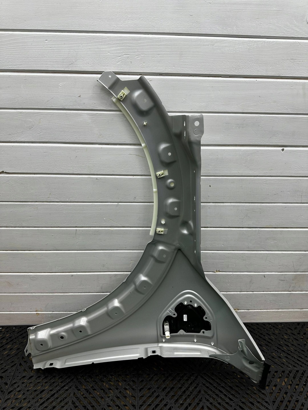 fender front side right Mini Cooper Countryman F60 7388080
