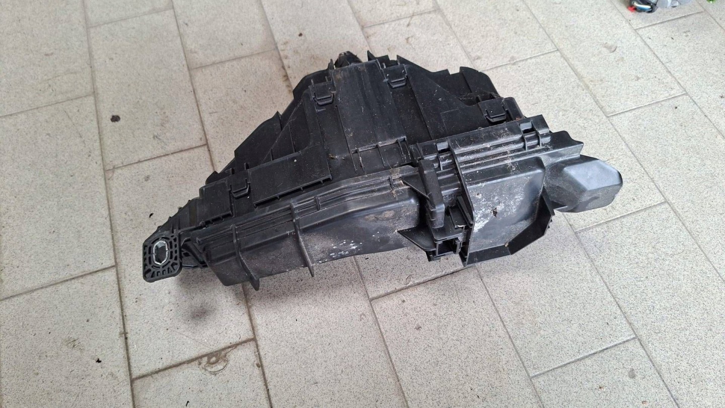 Module fusibles Complète Mazda CX-60 KR9R-66767