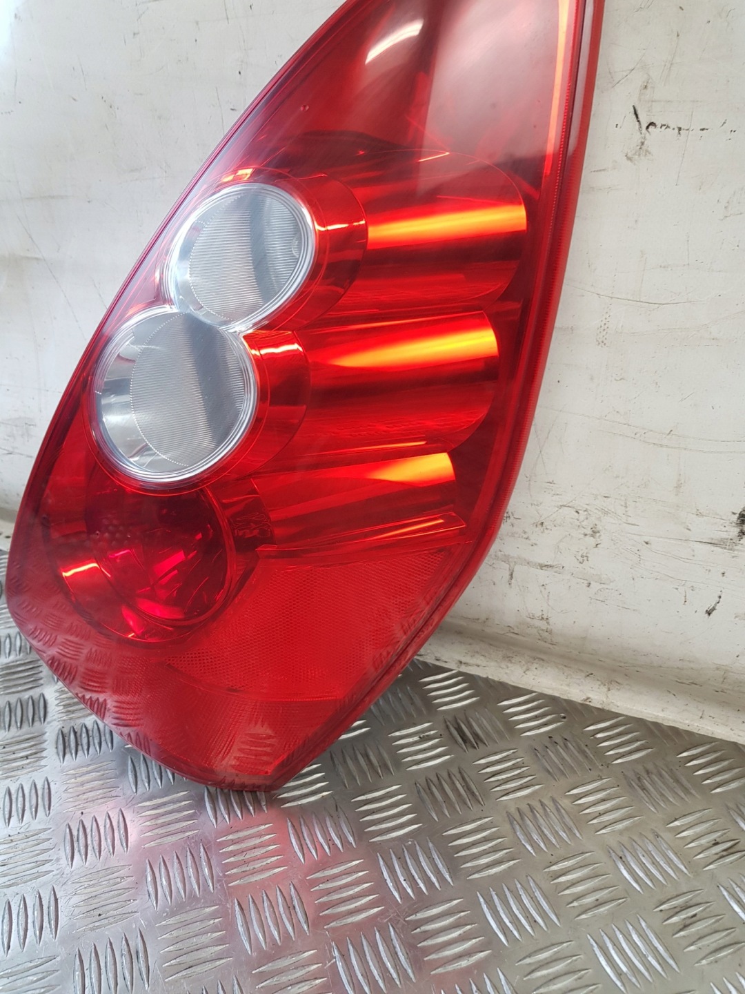 light right rear part C23551150 MAZDA 5 and CR