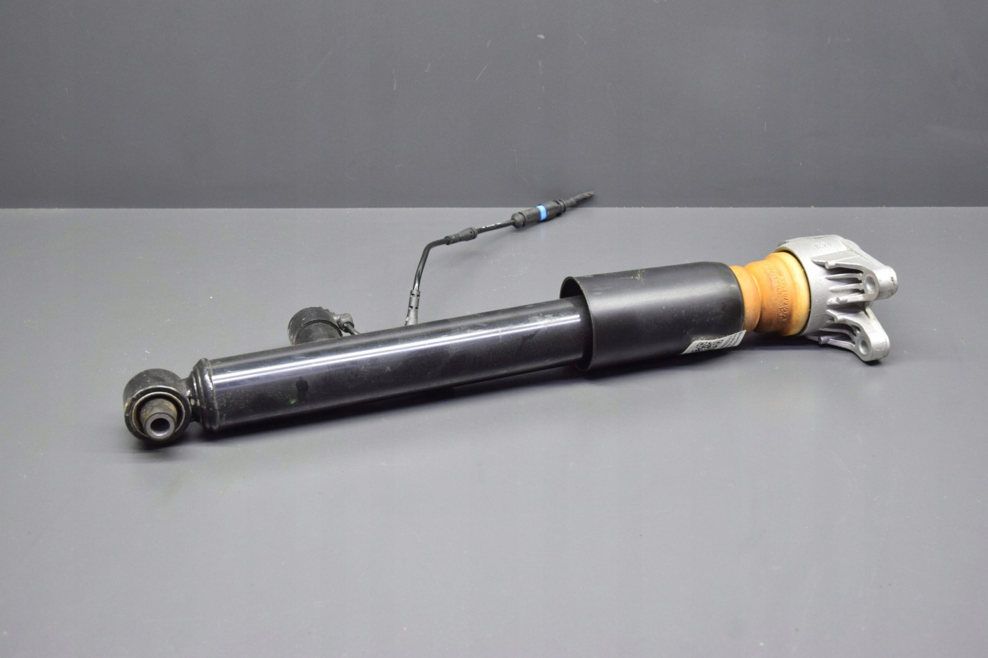 shock absorber right left rear part BMW 4 G23 VDC 6122km