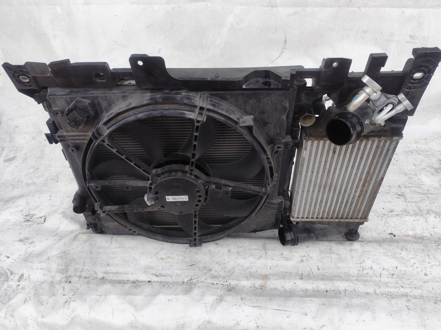 RENAULT KADJAR 1.6 DCI support panel for radiators radiator KOMPLET DEMONTAZ
