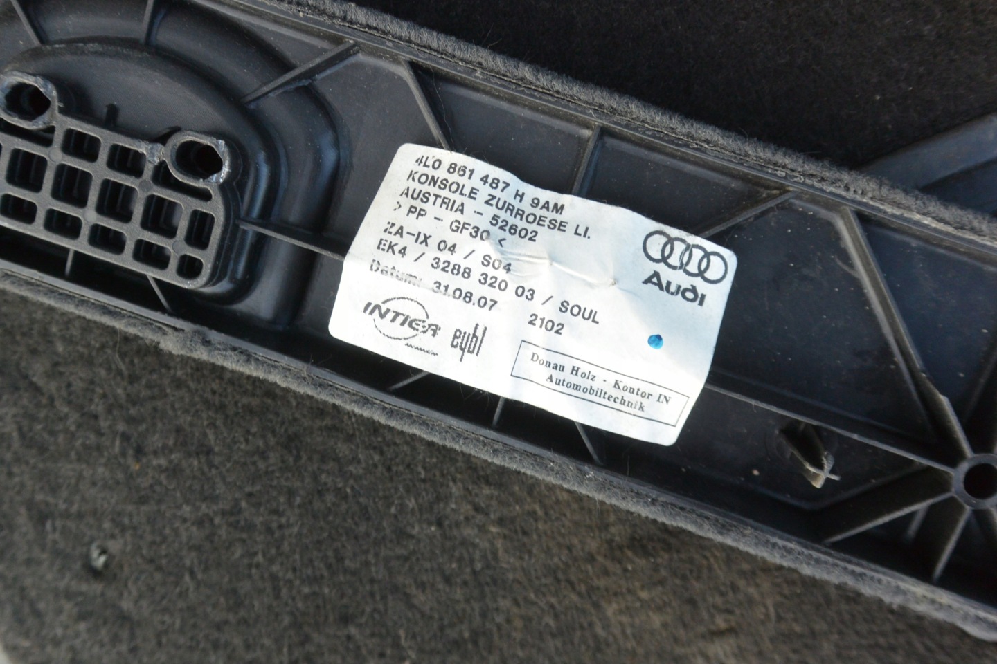 moulding boot right left KPL AUDI Q7 4L