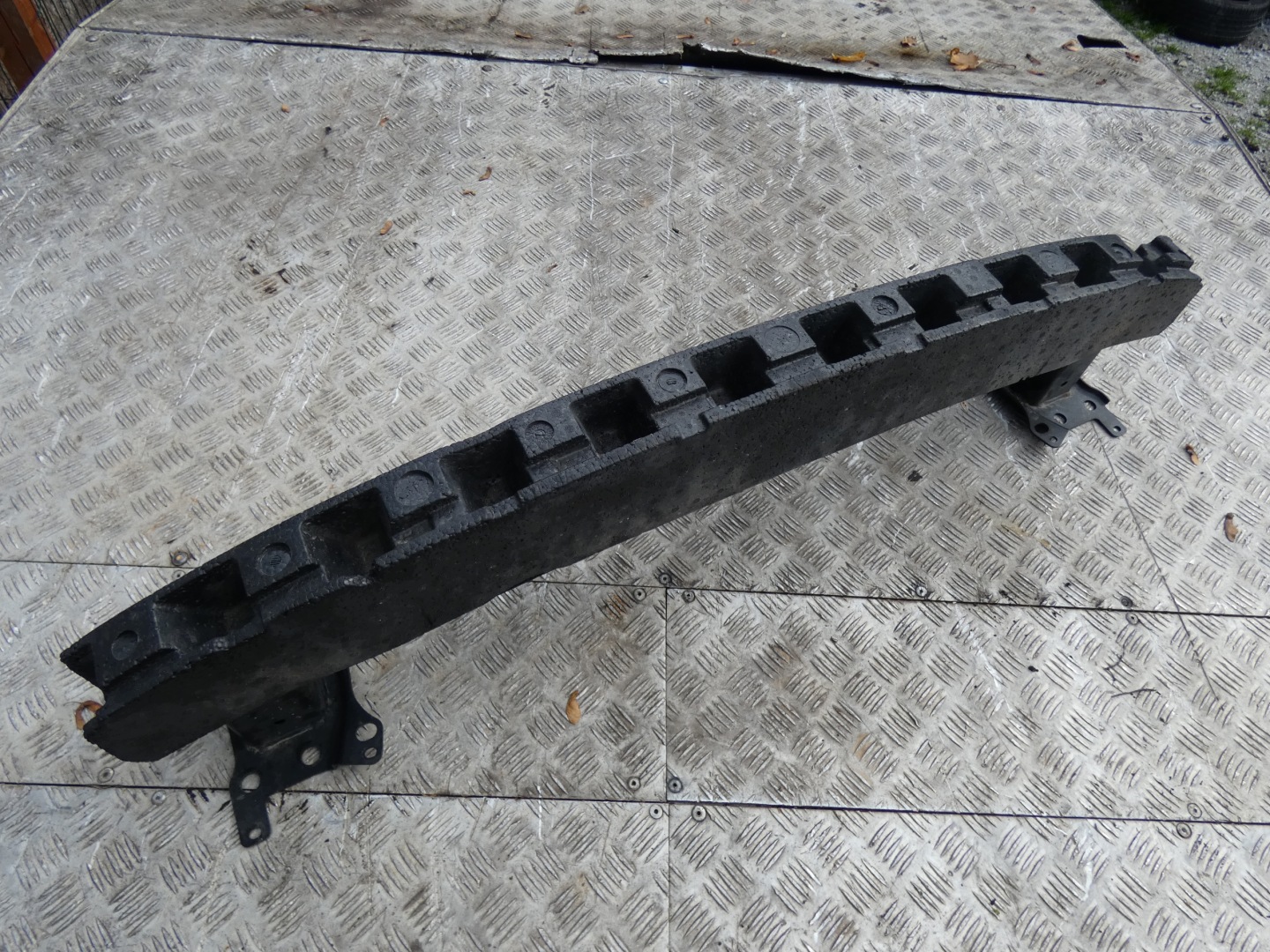 sider bumper front ABSORBER VW TOURAN and 03-06 KOMPLET
