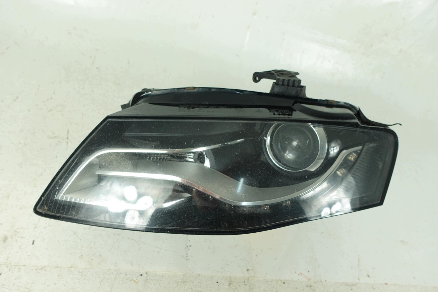 light left front left front BIXENON LED AUDI A4 B8 ANGLIK 8K0941003D