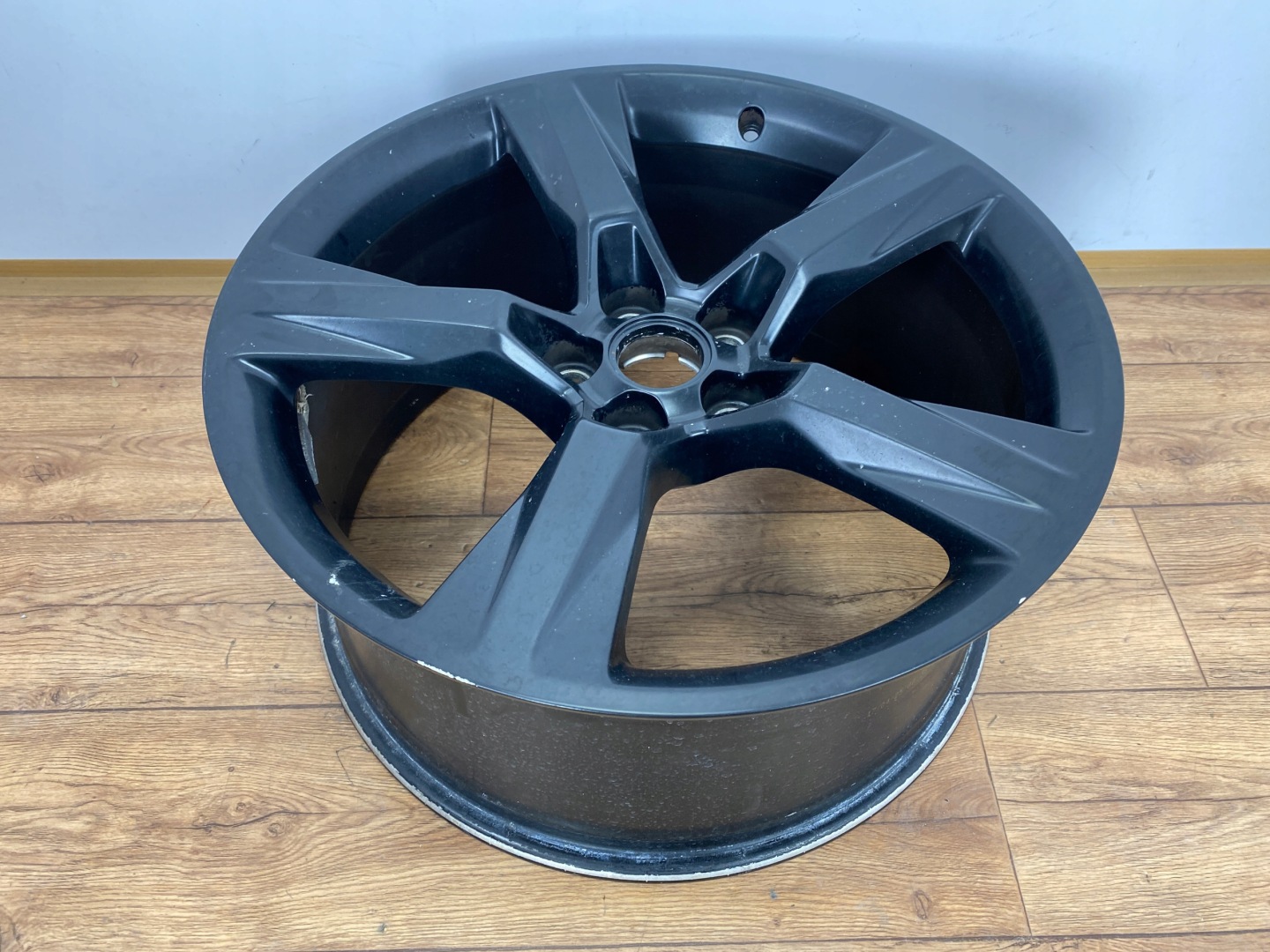 disk hliníkový Chevrolet Camaro VI 2016+
