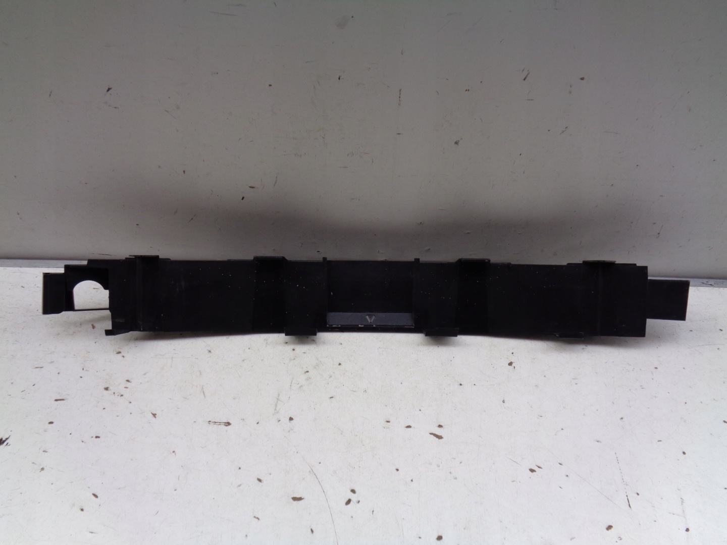 ABSORBER of a bumper front FORD FIESTA MK8 17