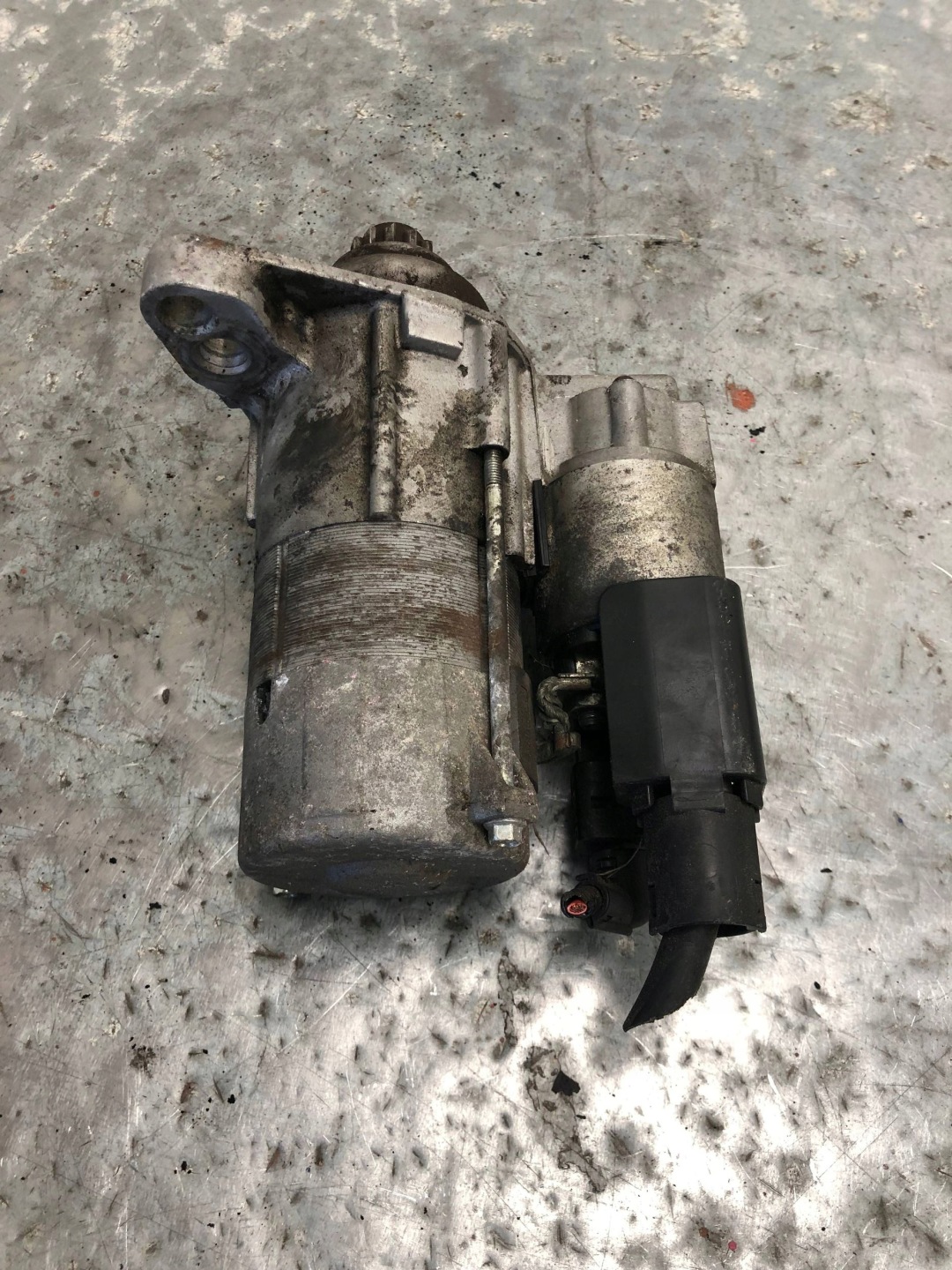 starter VW GOLF VI plus 02Z911024K