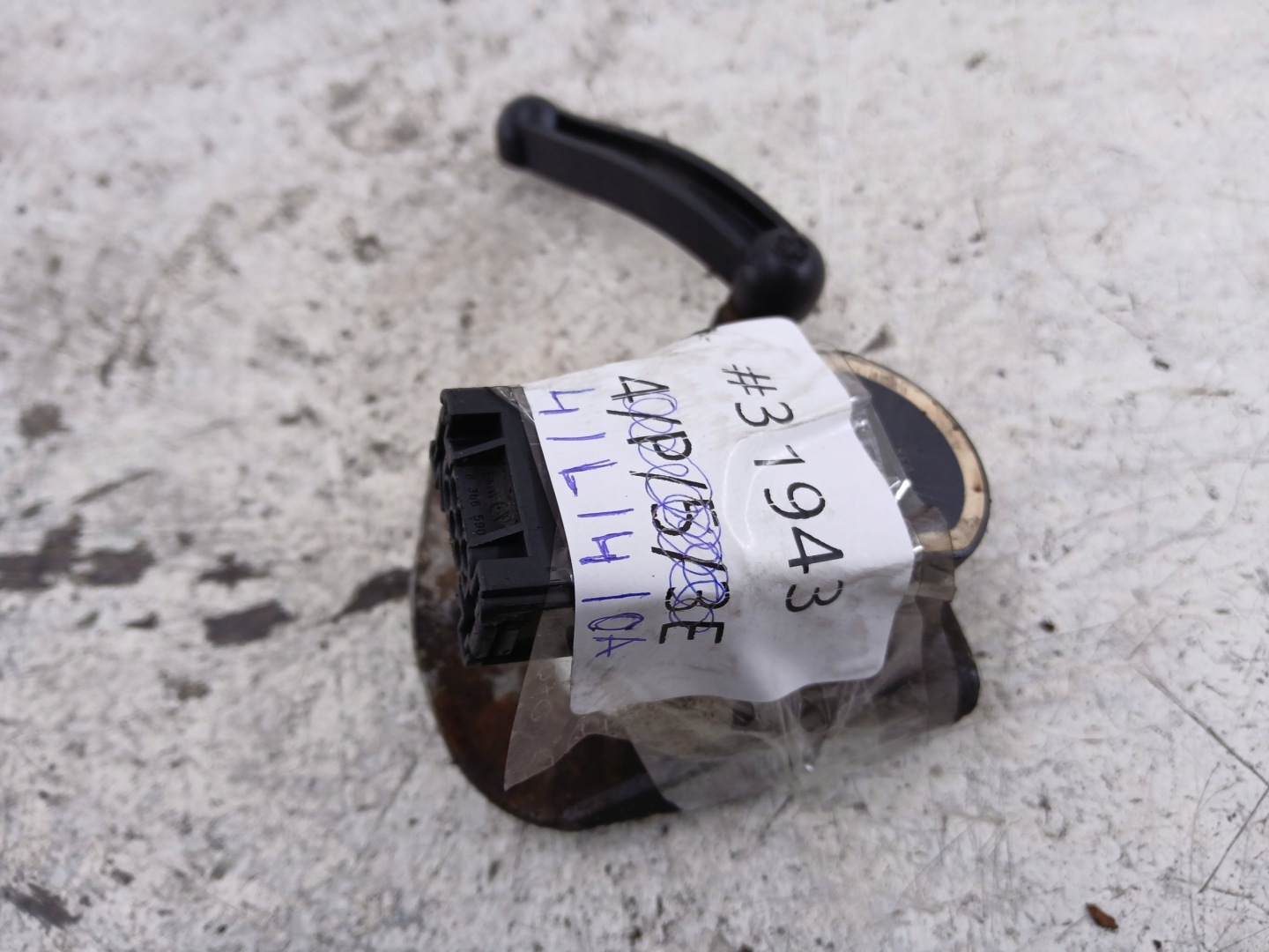 BMW E60 E61 E65 E70 E53 sensor levelling of the lights XENON 6763736