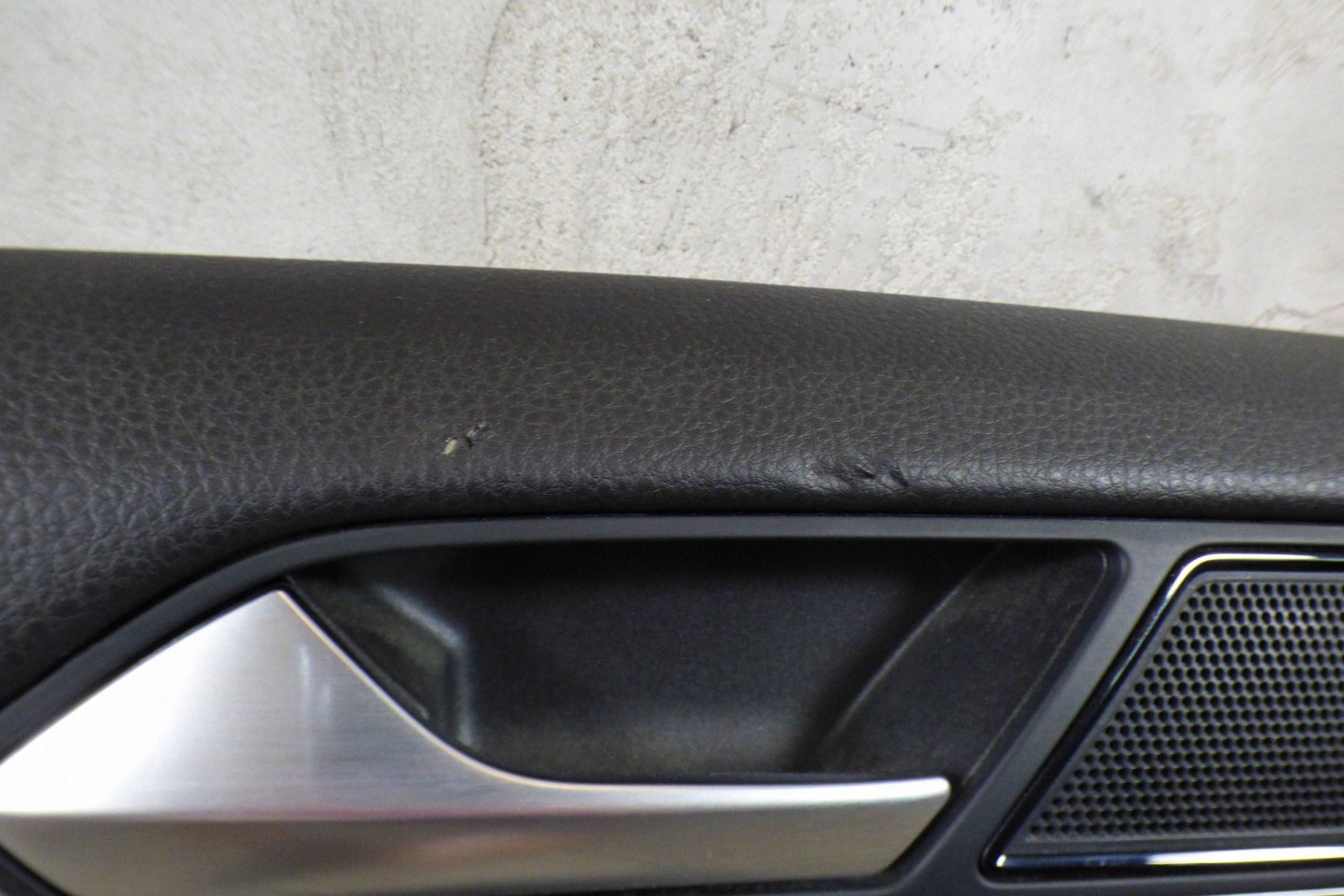 side upholstery left rear part 3G5867211A Volkswagen PASSAT B8