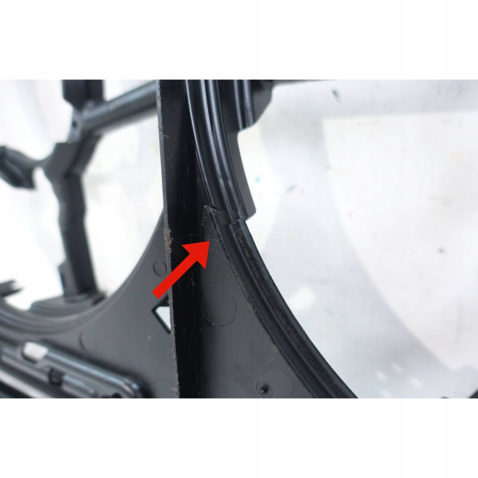 obal ventylátora WIATRAKA chladiče AUDI A4 B8 A5 8T Q5 Q3 2008-2012