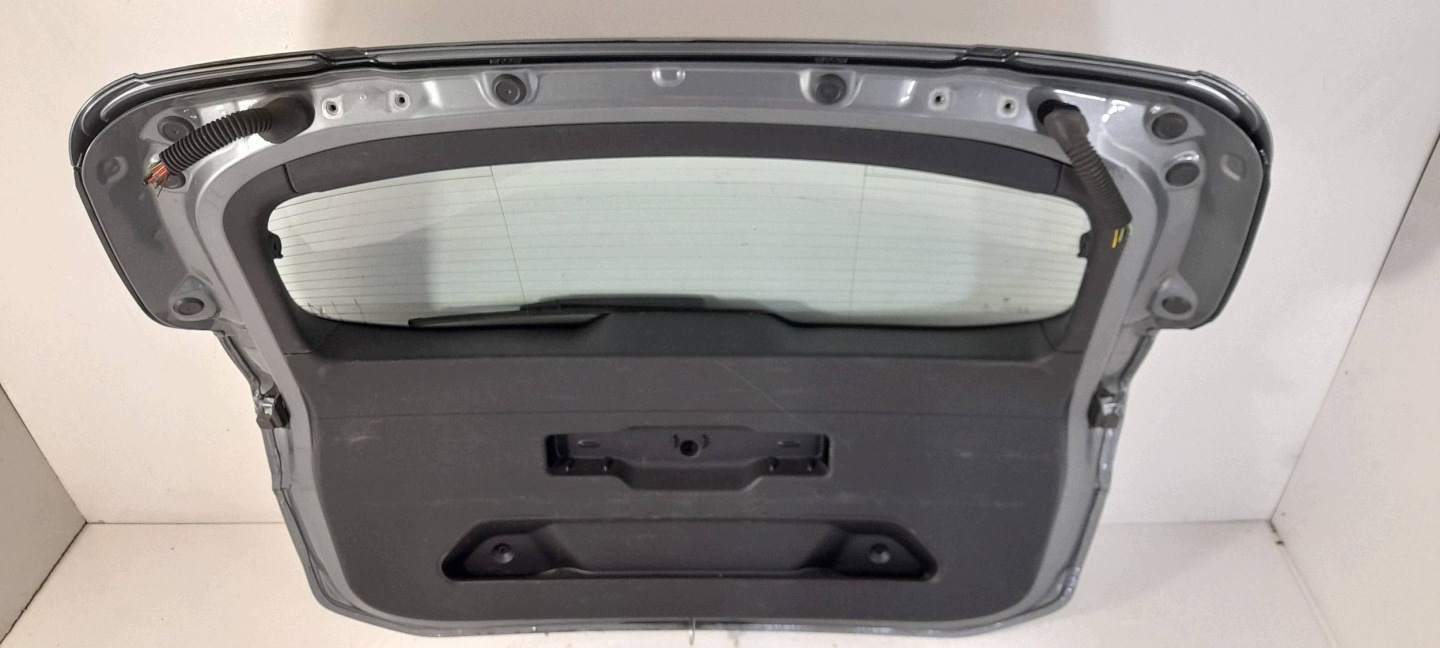 BMW 2 Active Tourer U06 trunk door boot (H141)