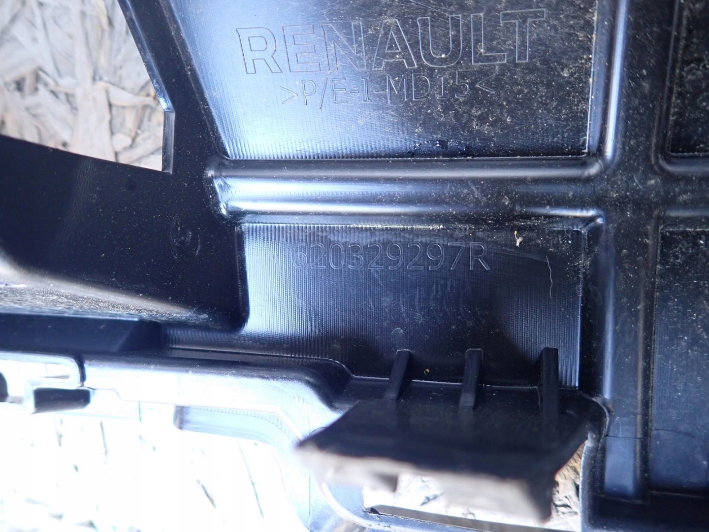 příčka nárazníku předního RENAULT 5 E TECH 2024- 620329297R