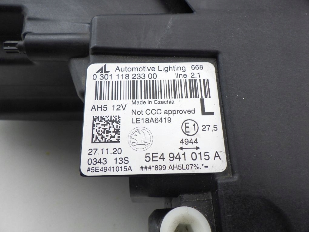 SKODA OCTAVIA 4 IV 5E4 FULL LED 2020- light front left