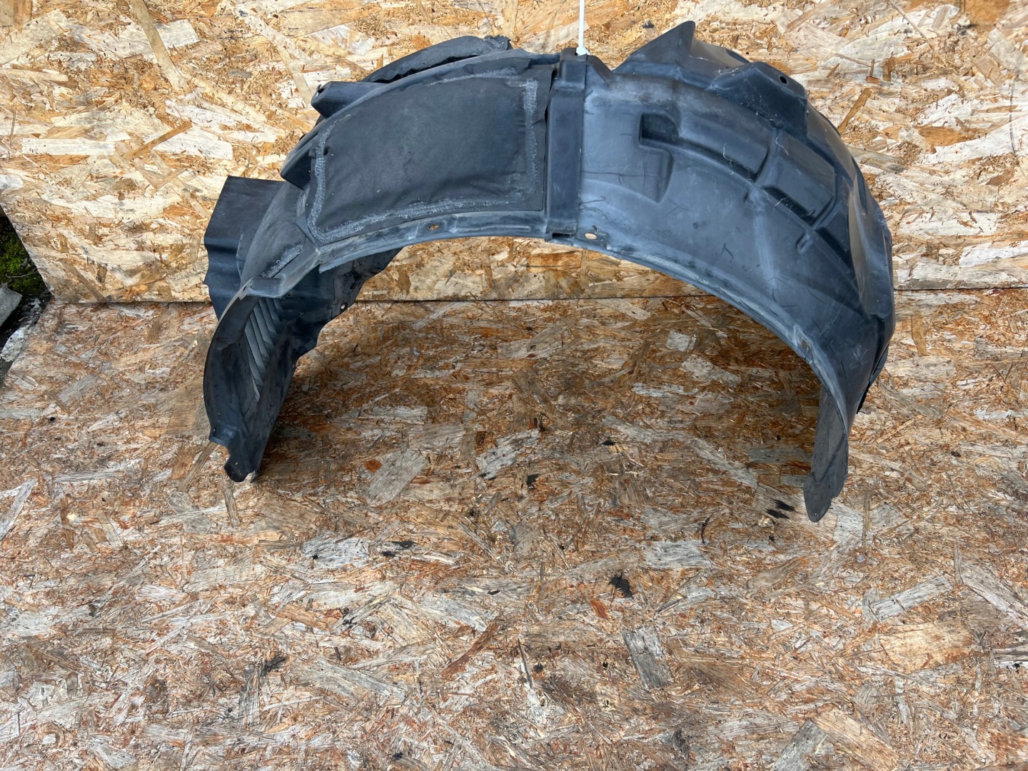 mudguard front front left MASERATI LEVANTE