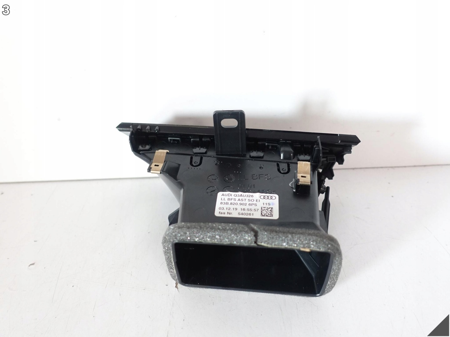 AUDI Q3 83A 83B F3 18-25 grid air conditioning devices dashboard instrument panel right EU 6PS