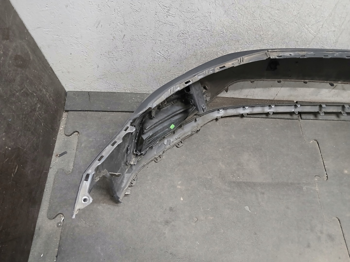 bumper front VW GOLF VII 7 R LINE LIFT 17- 5G