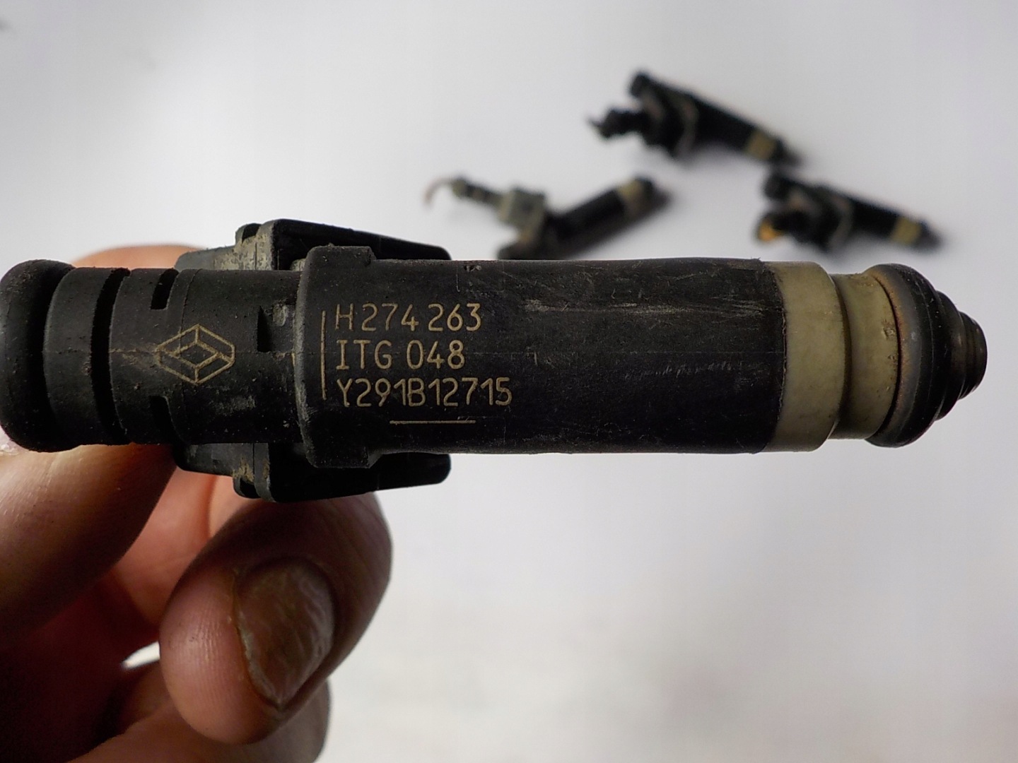 RENAULT THALIA II KANGOO 1.4 8V B injector H274263