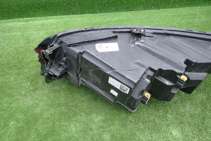 LAND ROVER DISCOVERY FULL LED 19- reflektor right light right for osprzet