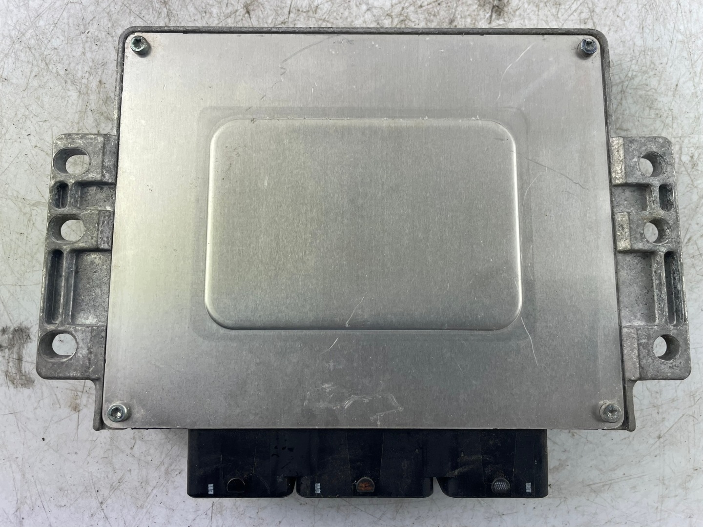 centralina motore 9666149880 84820V10 Citroen C3 e 1.4