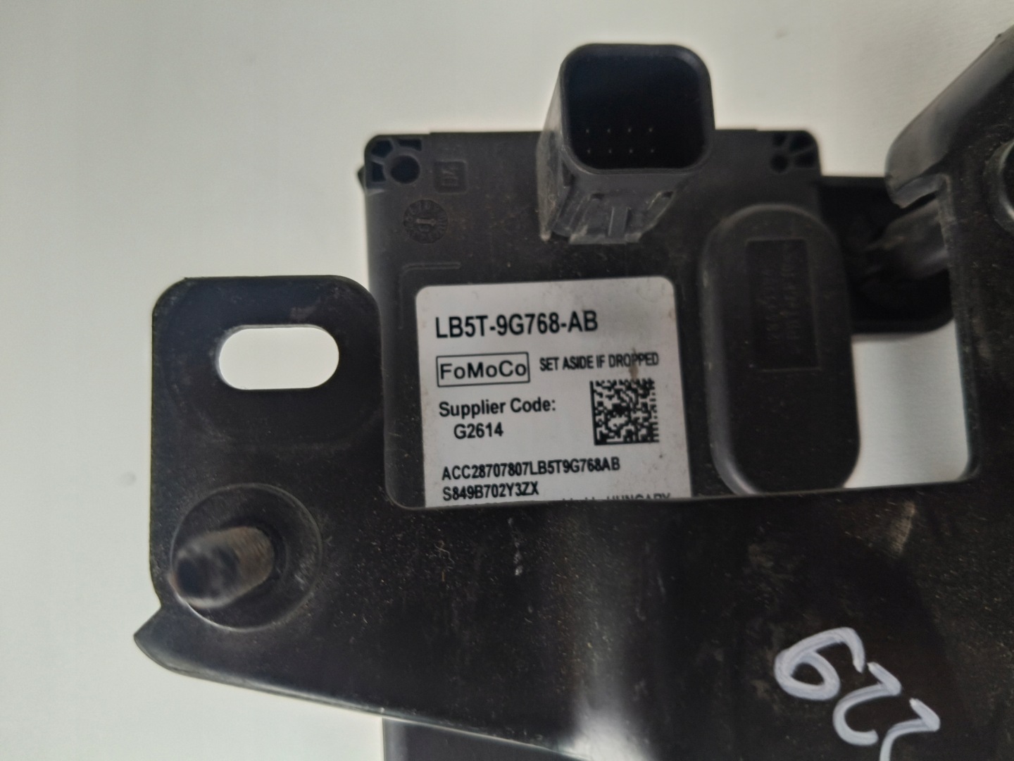 RADAR DISTRONIC ACC SENSOR FORD LB5F-9G768-AB
