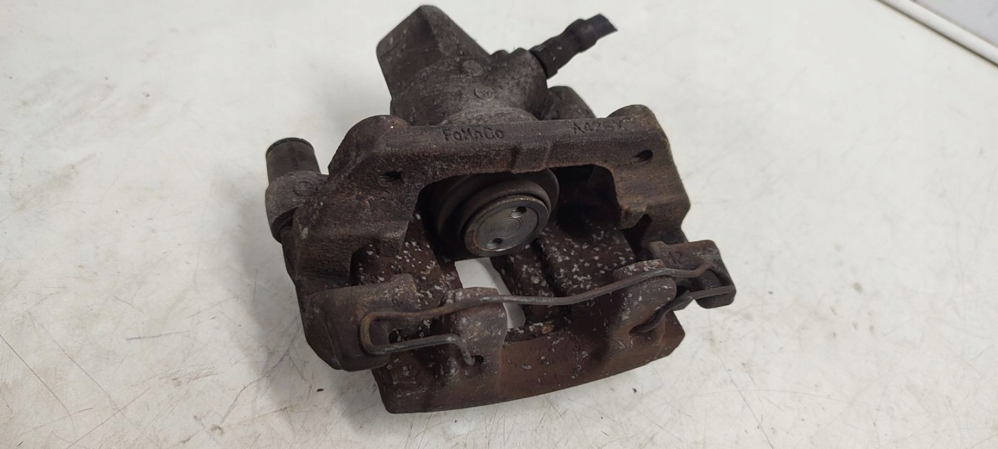 caliper rear part rear left Ford Focus MK3 2,0 TDCI