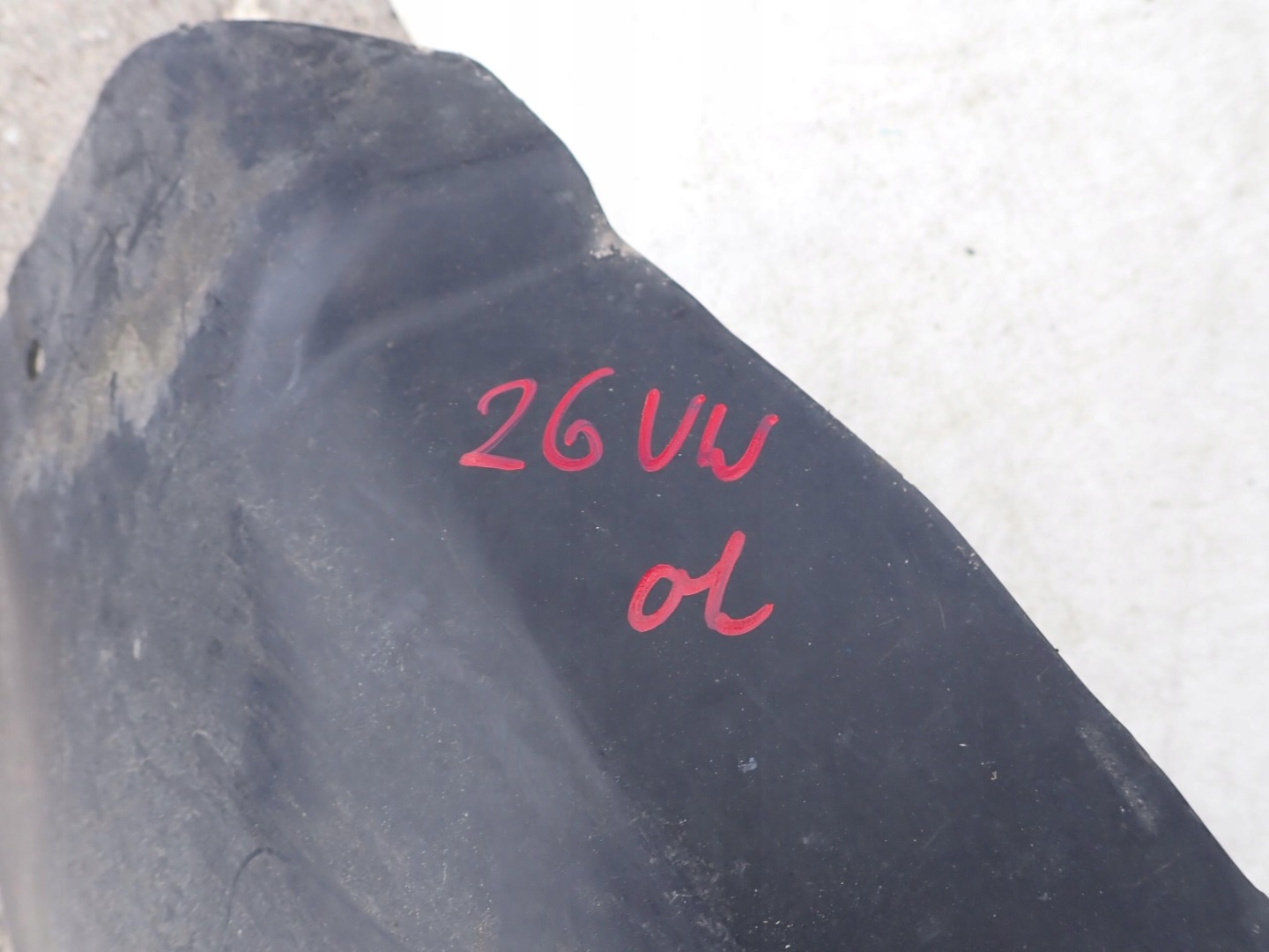 VW PASSAT B5 LIFT 00-05 mudguard left front