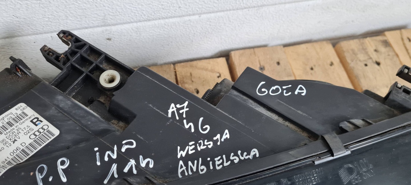 A7 4G S7 light XENON right right front ANGLIK 4G8941006D