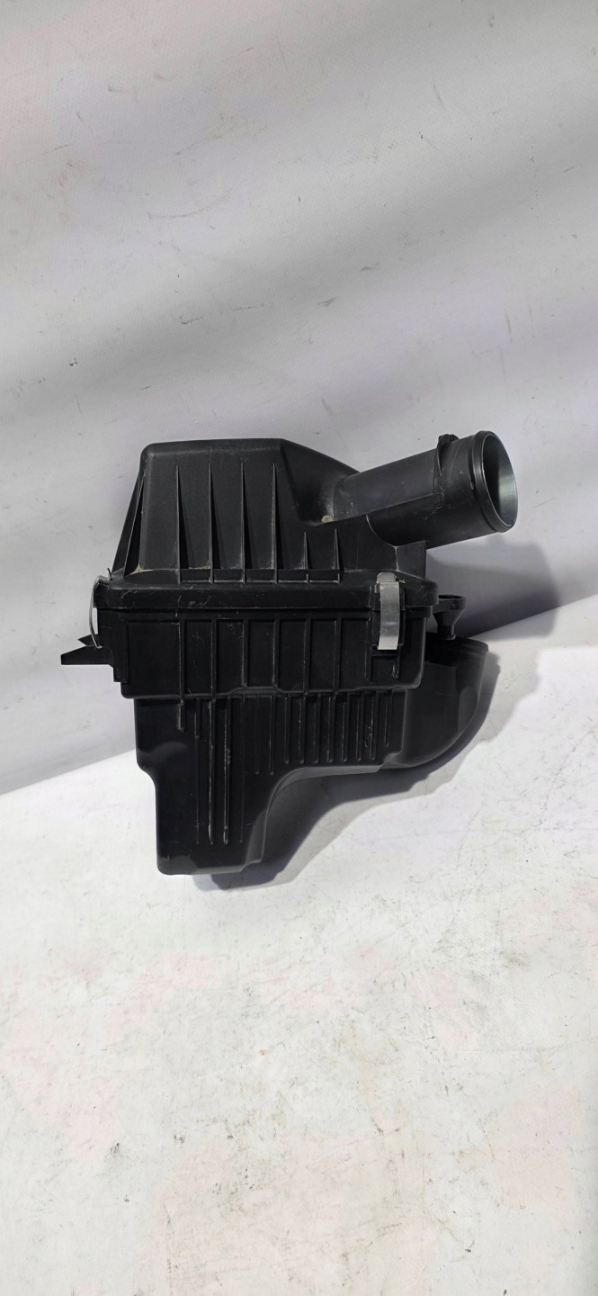 Gehäuse filter luft DACIA SANDERO III 20- Original 165003077R