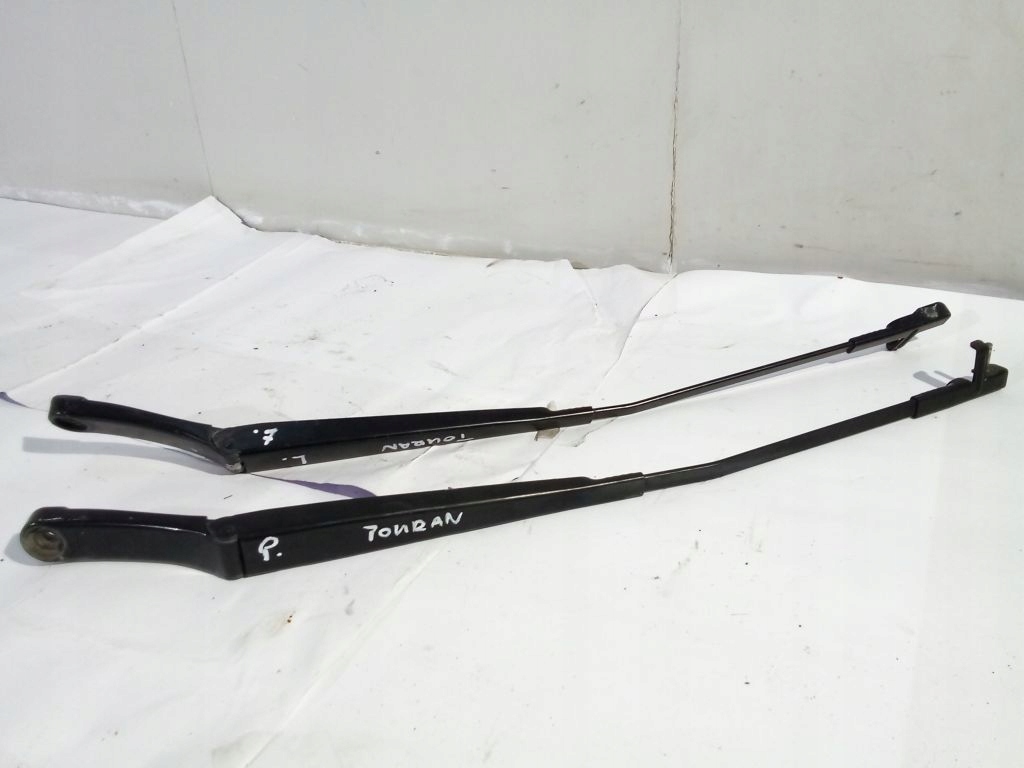 VW Touran e Bracci tergicristallo