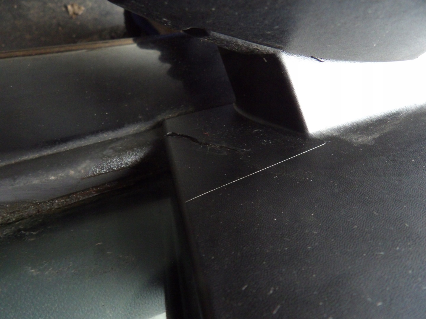 Renault Megane III lift door front left lak. TEGNE HB 5D