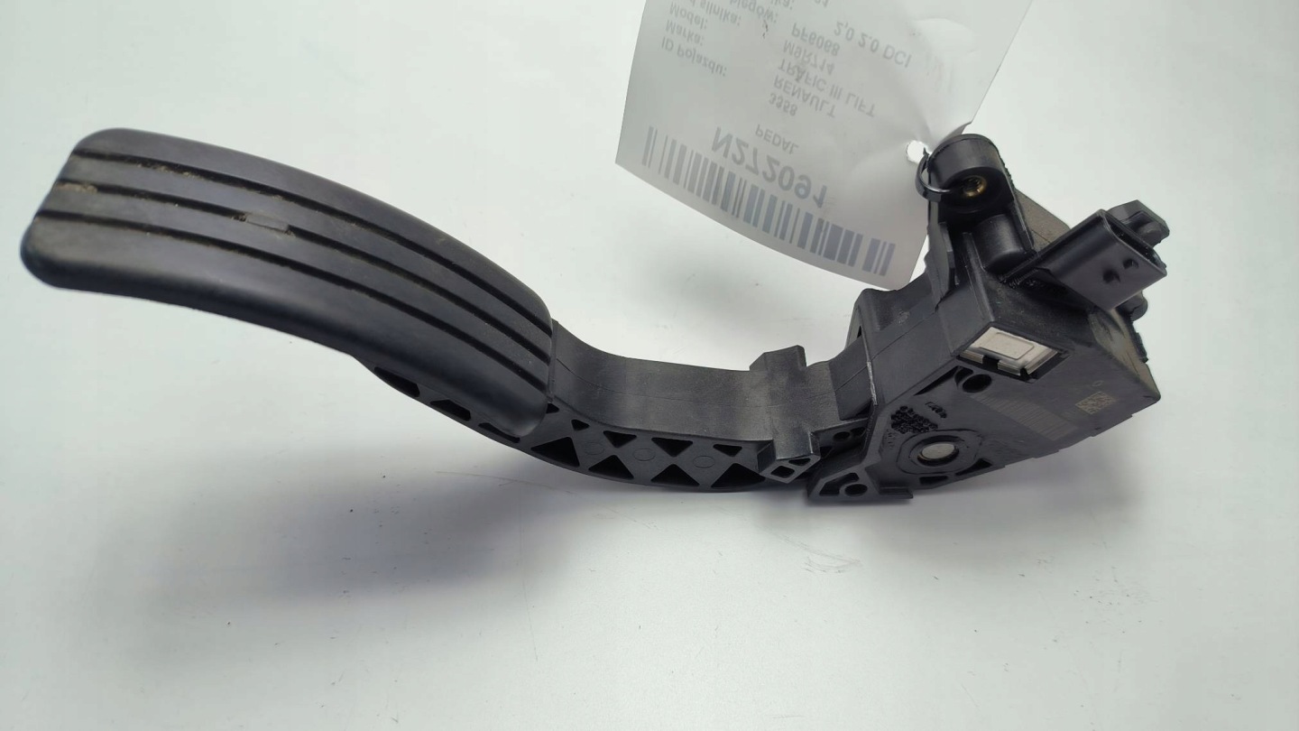 PEDAL 180024989R RENAULT TRAFIC III LIFT