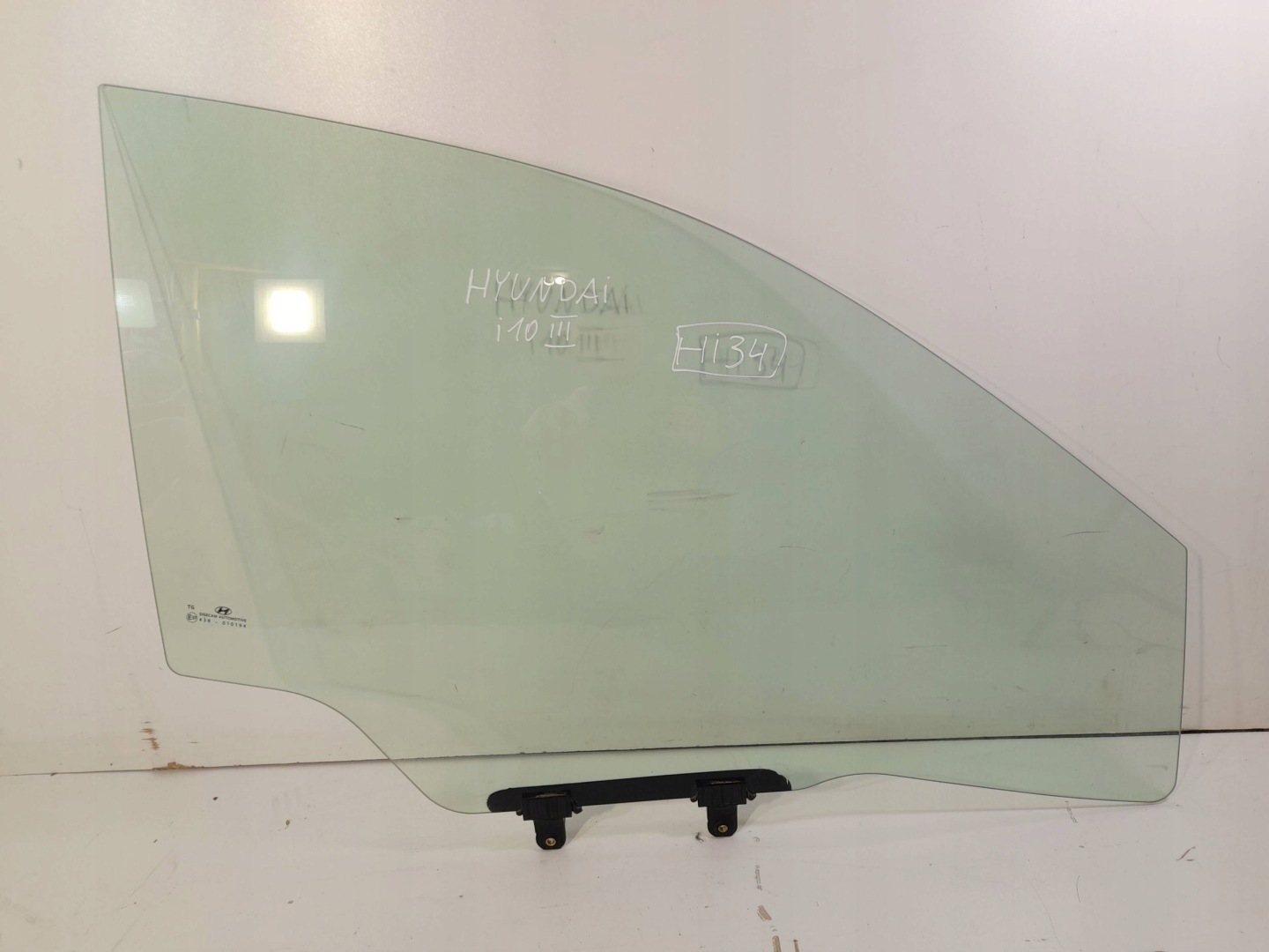 Hyundai i10 III window door front right (HI34)