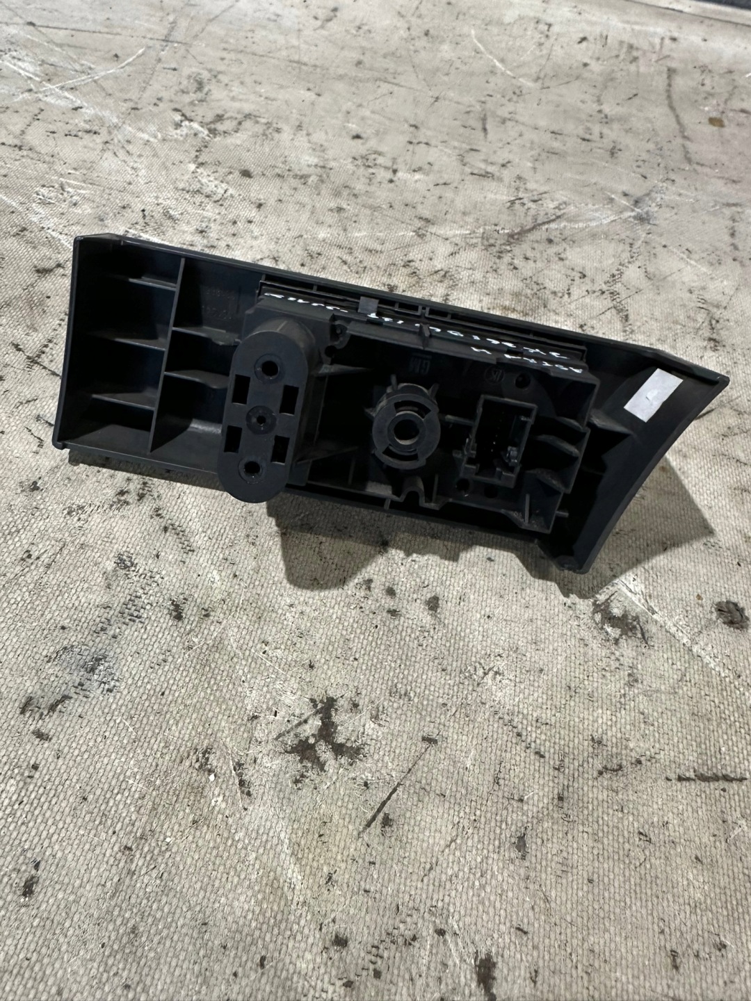 light switch OPEL ASTRA H 13198926