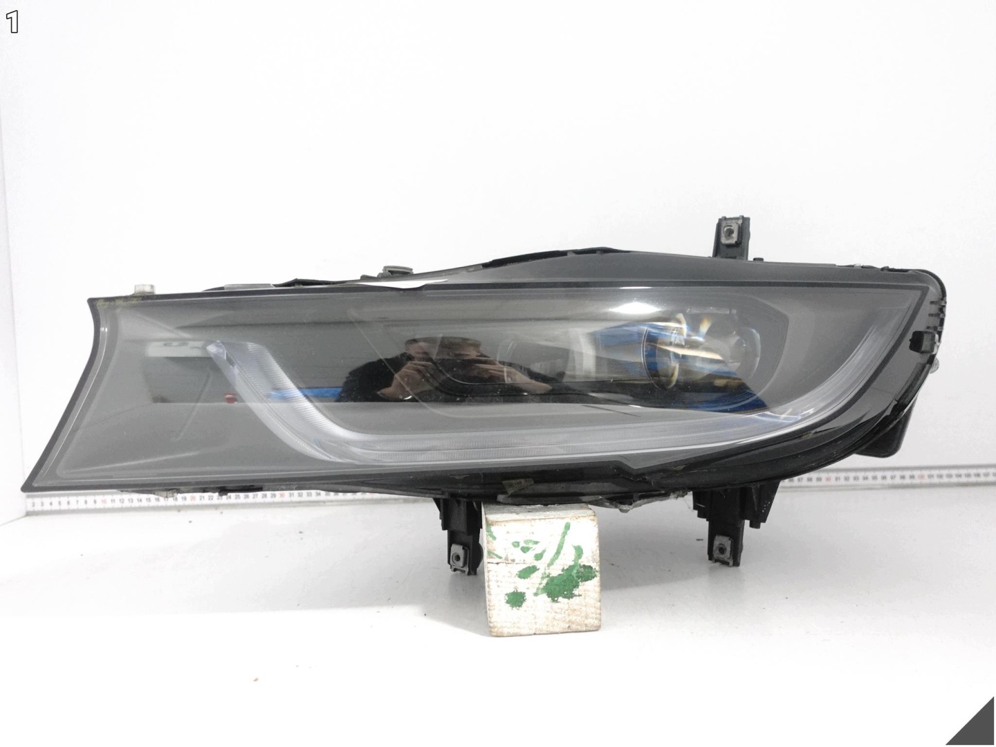 BMW i8 I12 I15 14- light FULL LED + MODULY front left dismantling EUROPA