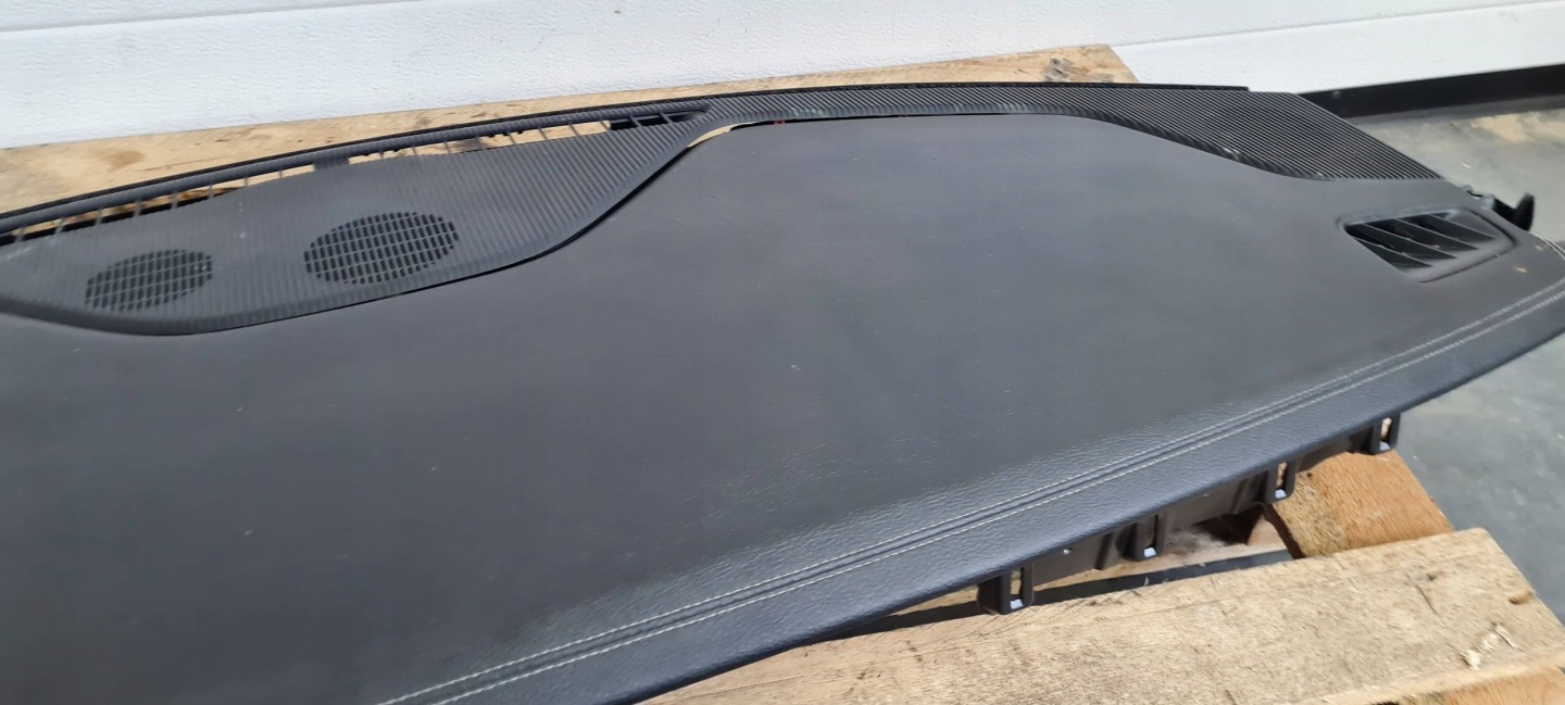 Jeep Grand Cherokee WL 2022 dashboard instrument panel console cockpit ORG 7KX451X7AC