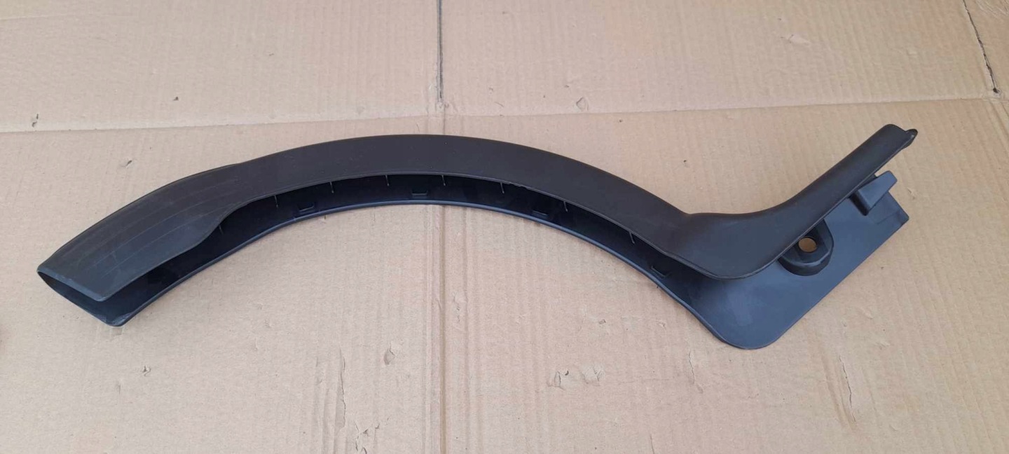 Coperchio copertura GREMBIALINA Cerniere MERCEDES W206 A2068210500