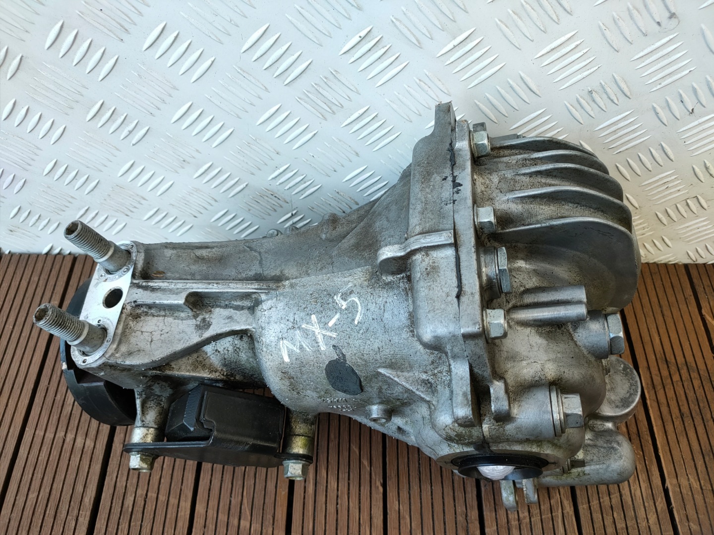 MAZDA MX-5 ND 2015-2024 2.0 benzín differenciál hátsó differenciál far garancia 23tys.km