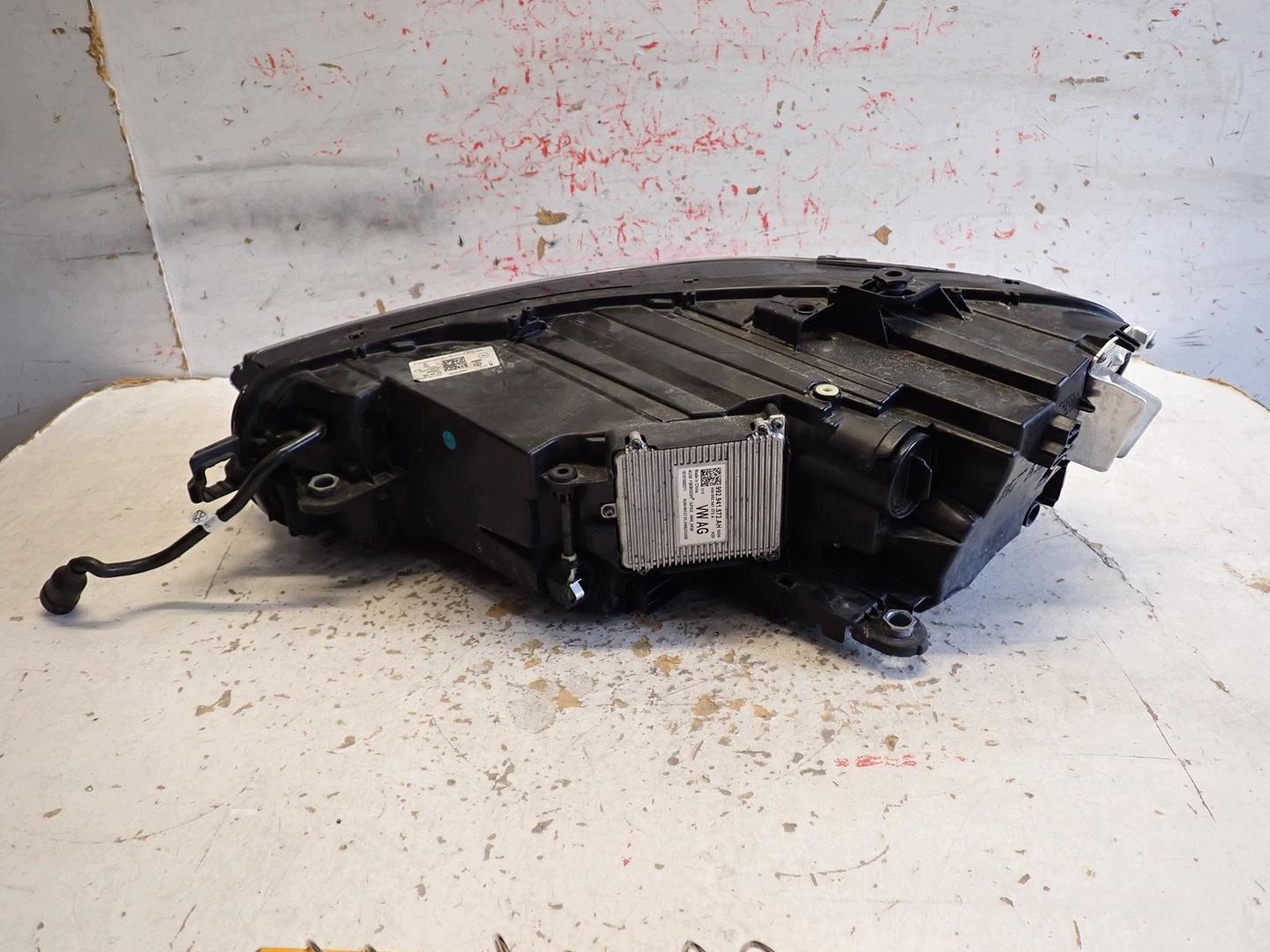 light front front right VW PASSAT B9 2023- FULL LED 3J1941036