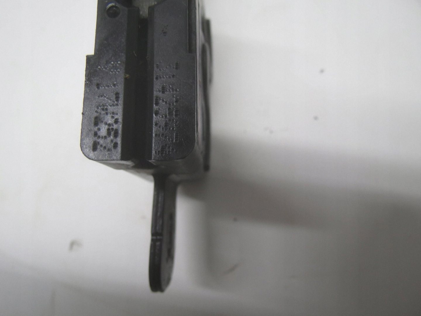 de la Serrure Mécanisme pour l’ouverture du capot VOLVO V60 2.0 D 120KM 31425974