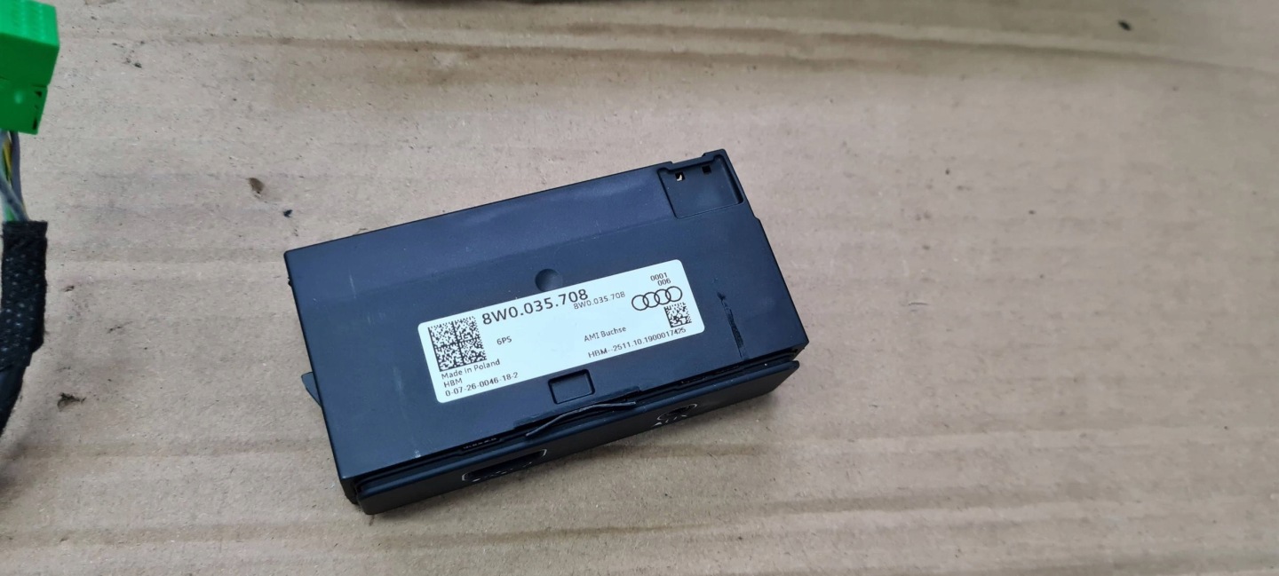 A5 8W S5 adapter USB PORT bundle wiring EU 8W0035708A A4 B9 8W