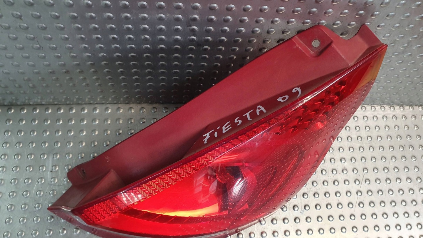 light rear part right FORD FIESTA MK7 08- 8A61-13404-A