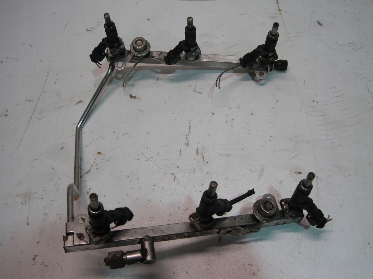 injection ramp MERCEDES A2720780249