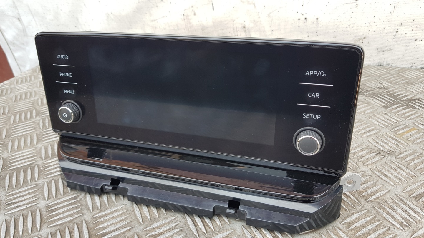 SKODA OCTAVIA IV RADIO 5E3035869B