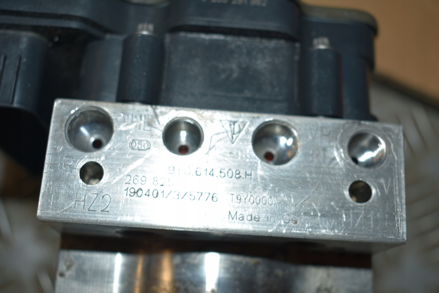 IDEALNY control unit ABS PORSCHE CAYENNE 9Y 1 9