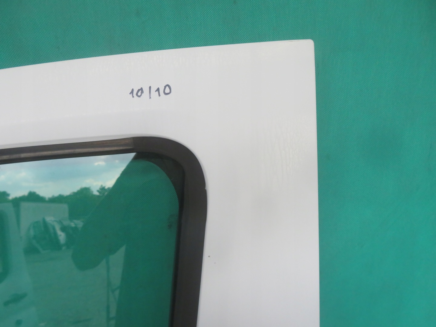door left front FORD TRANSIT MK8